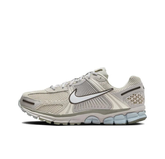 AIR ZOOM VOMERO 5