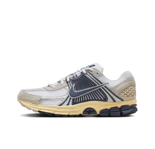 AIR ZOOM VOMERO 5