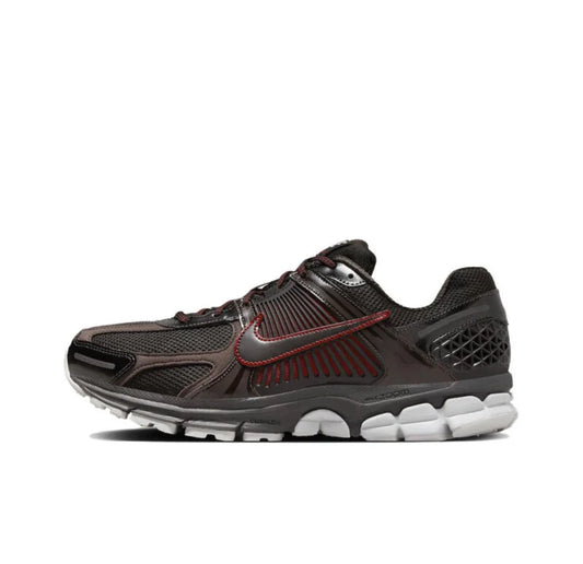 AIR ZOOM VOMERO 5
