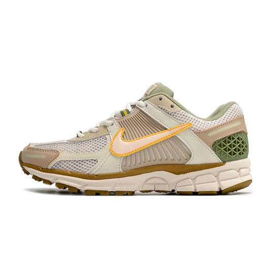 AIR ZOOM VOMERO 5