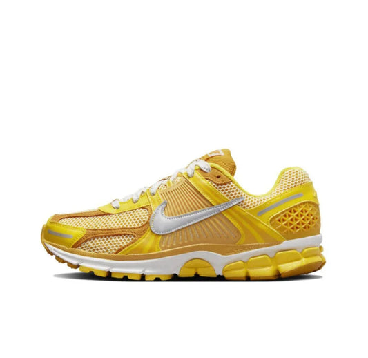 AIR ZOOM VOMERO 5